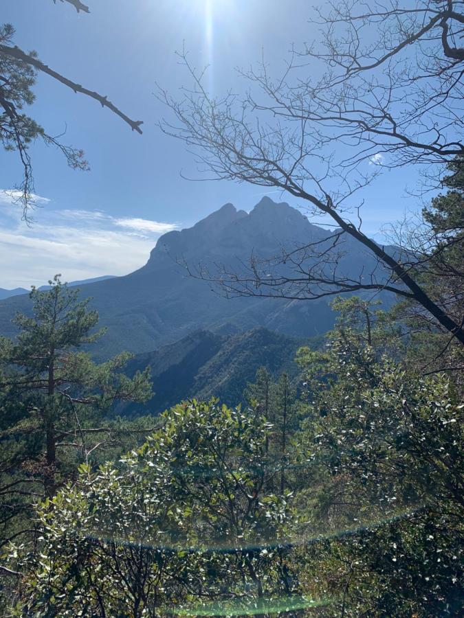 Saldes Pedraforca Apartamento Exterior foto